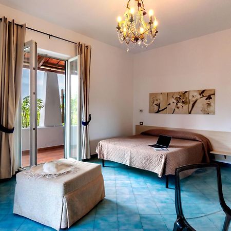 Don Giorgio Rooms & Apartments Ischia Ngoại thất bức ảnh